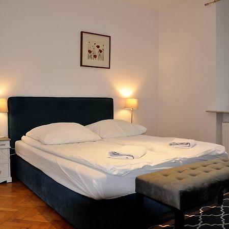 Prudentia Apartments Brzozowa Warschau Exterior foto